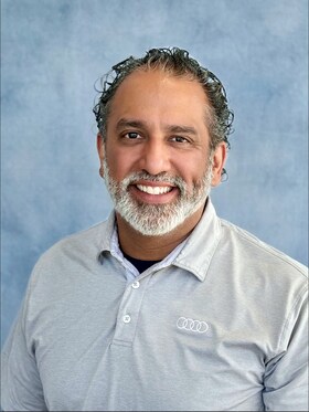 Staff member SERGIO MORADO from ID_3ac11a30c9fc