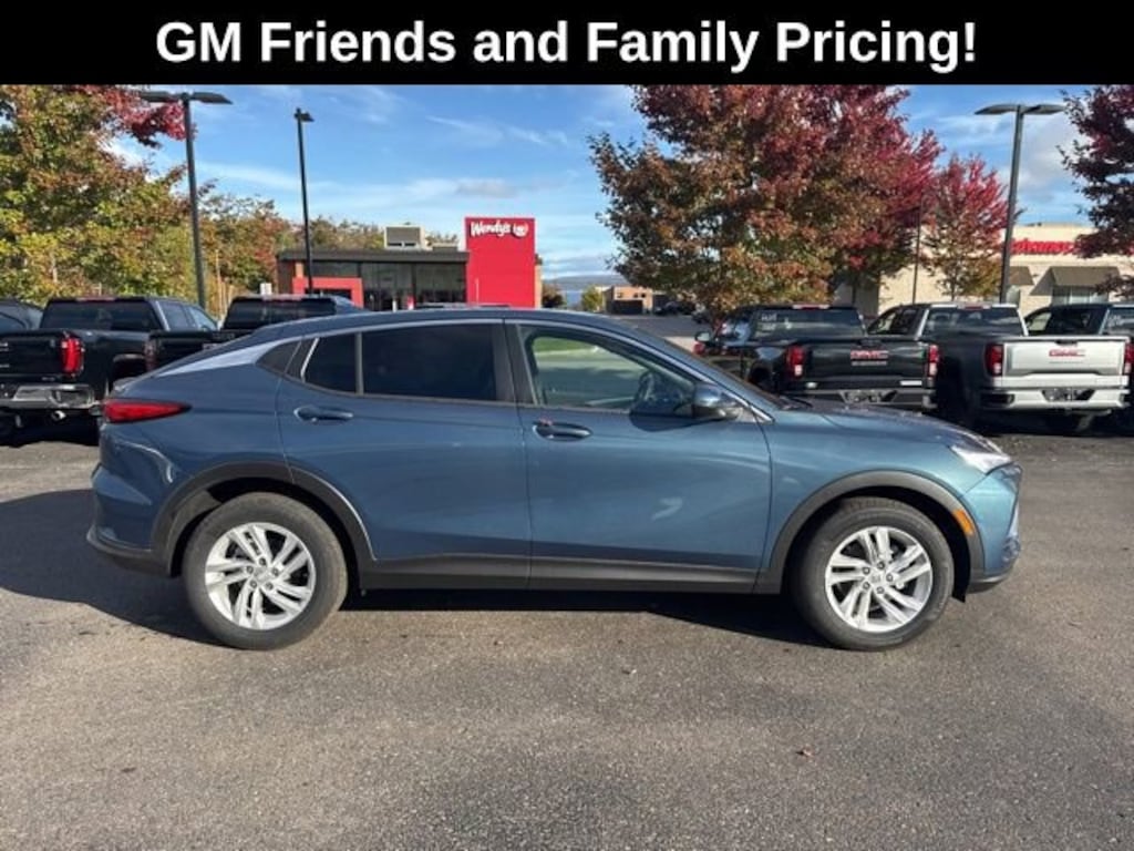 New 2026 Buick Envista Preferred SUV