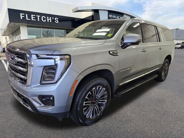 2026 GMC Yukon 4WD Elevation's photo