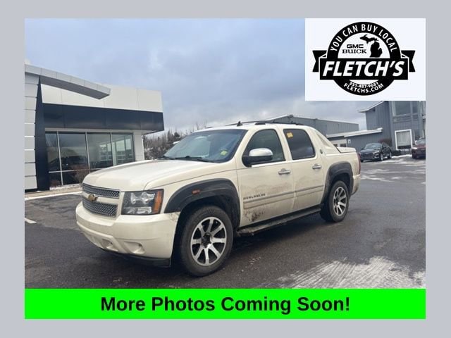 2013 Chevrolet Avalanche LTZ's photo