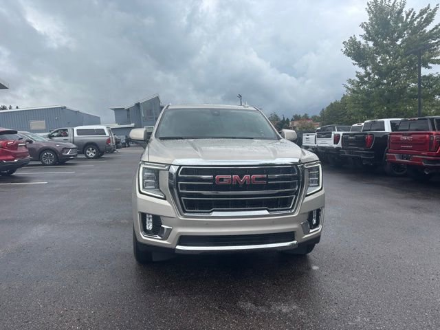 2021 Gmc Yukon XL SLT photo 2