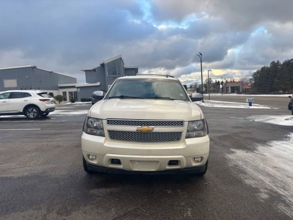 Used 2013 Chevrolet Avalanche LTZ Truck