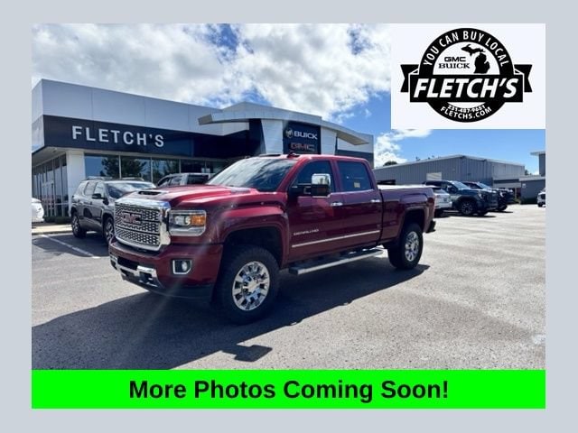 2018 GMC Sierra 4WD Crew Cab Standard Box Denali's photo