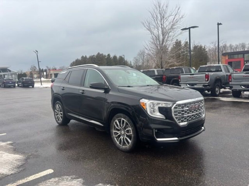 Used 2022 GMC Terrain Denali SUV