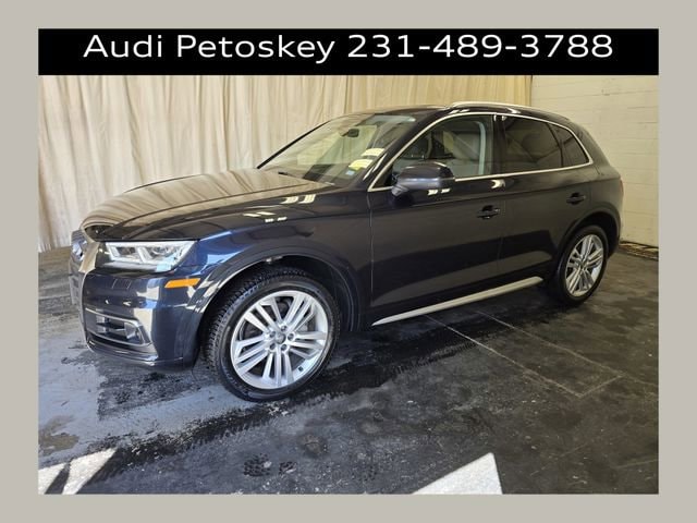 2018 Audi Q5 2.0T quattro S tronic Prestige's photo