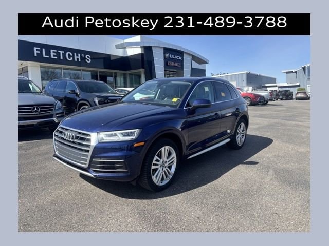 2018 Audi Q5 2.0T quattro S tronic Premium Plus's photo