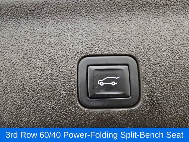 2024 GMC Yukon SLT - Photo 33