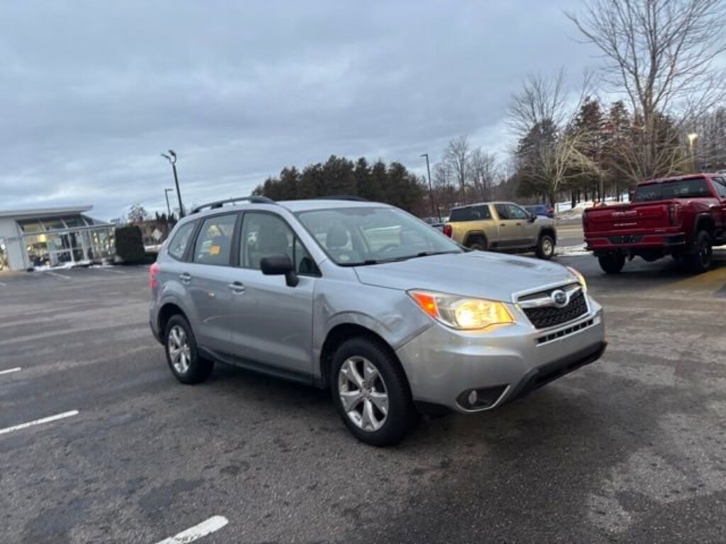 Used 2015 Subaru Forester 2.5i