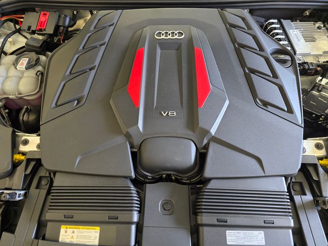 2026 Audi SQ8 Prestige - Photo 12