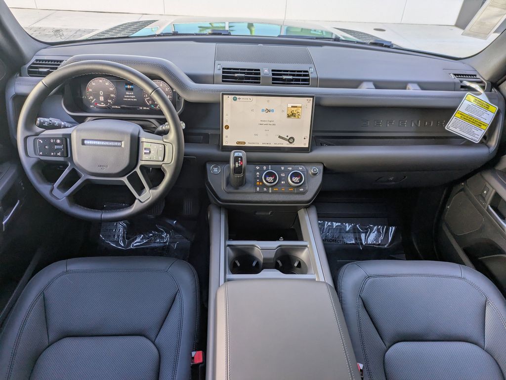 2025 Land Rover Defender S - Photo 16