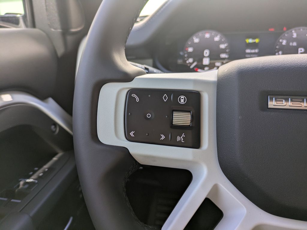 2026 Land Rover Defender X-Dynamic SE - Photo 26