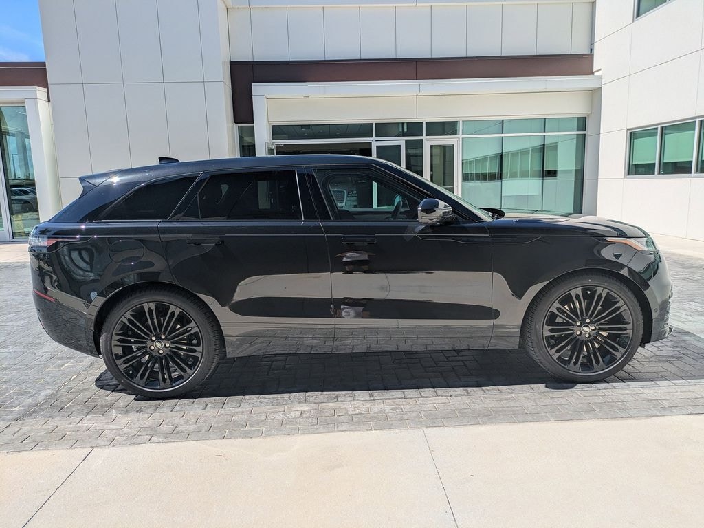 New 2026 Land Rover Range Rover Velar Dynamic SE 250PS SUV