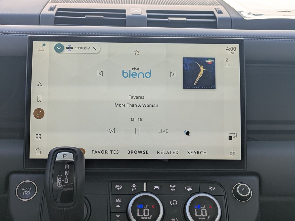 2026 Land Rover Defender X-Dynamic SE - Photo 19