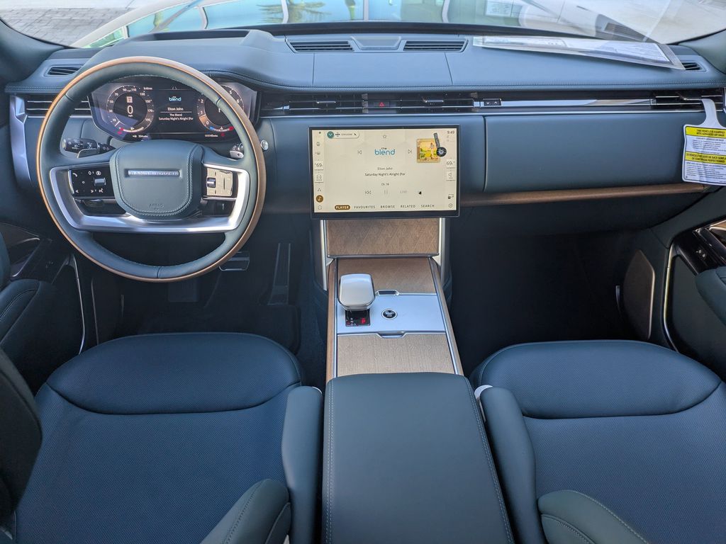 2026 Land Rover Range Rover SV - Photo 16