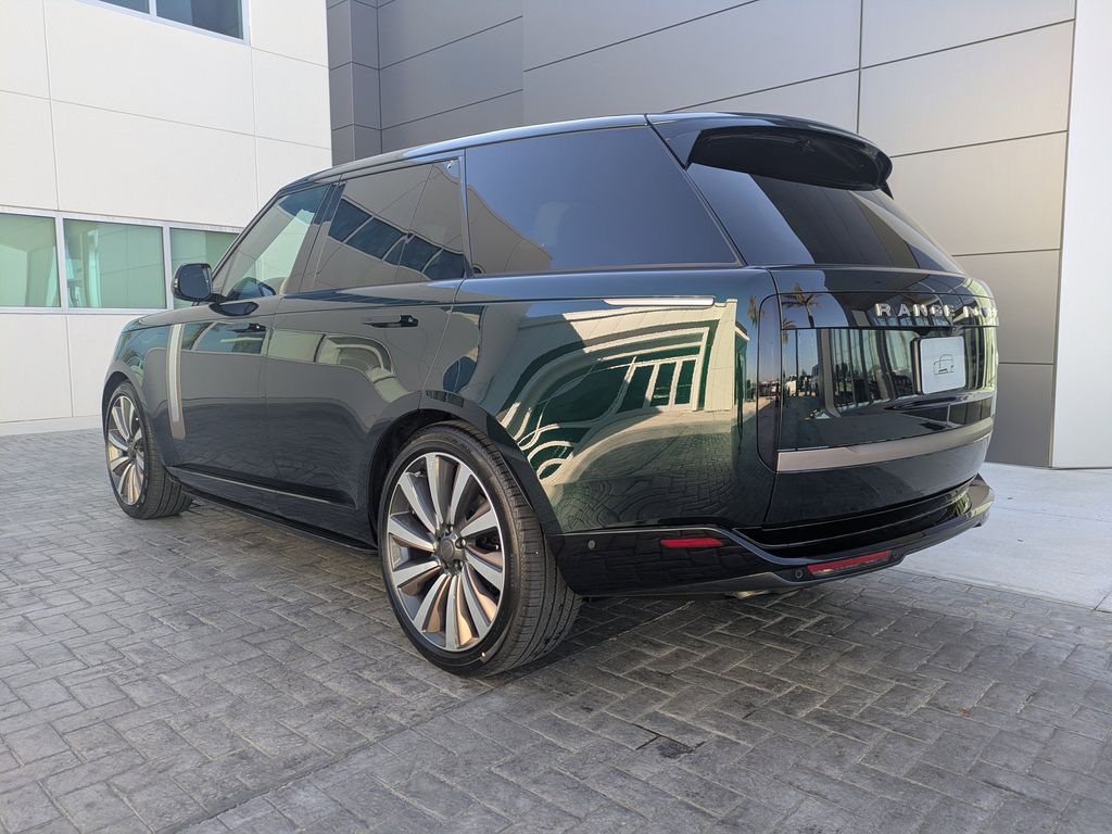 2026 Land Rover Range Rover SV - Photo 6