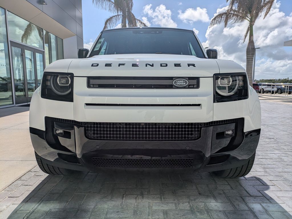 2026 Land Rover Defender X-Dynamic SE - Photo 10