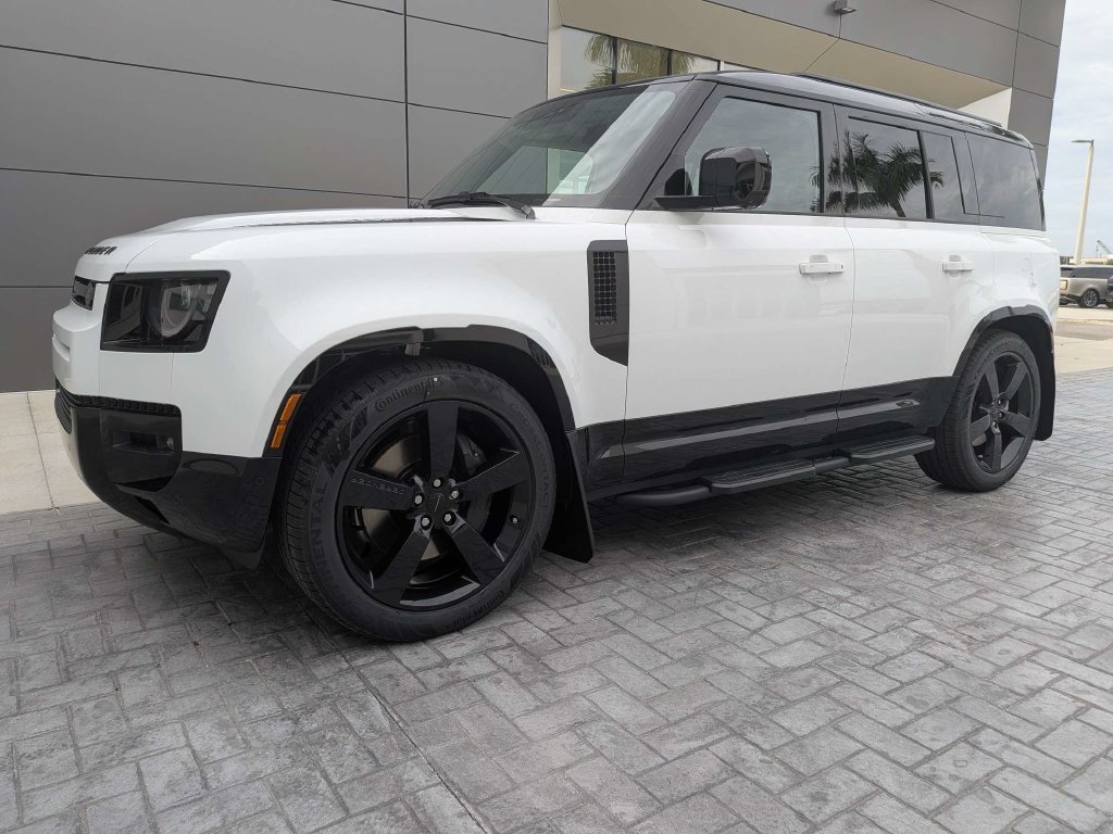 2026 Land Rover Defender