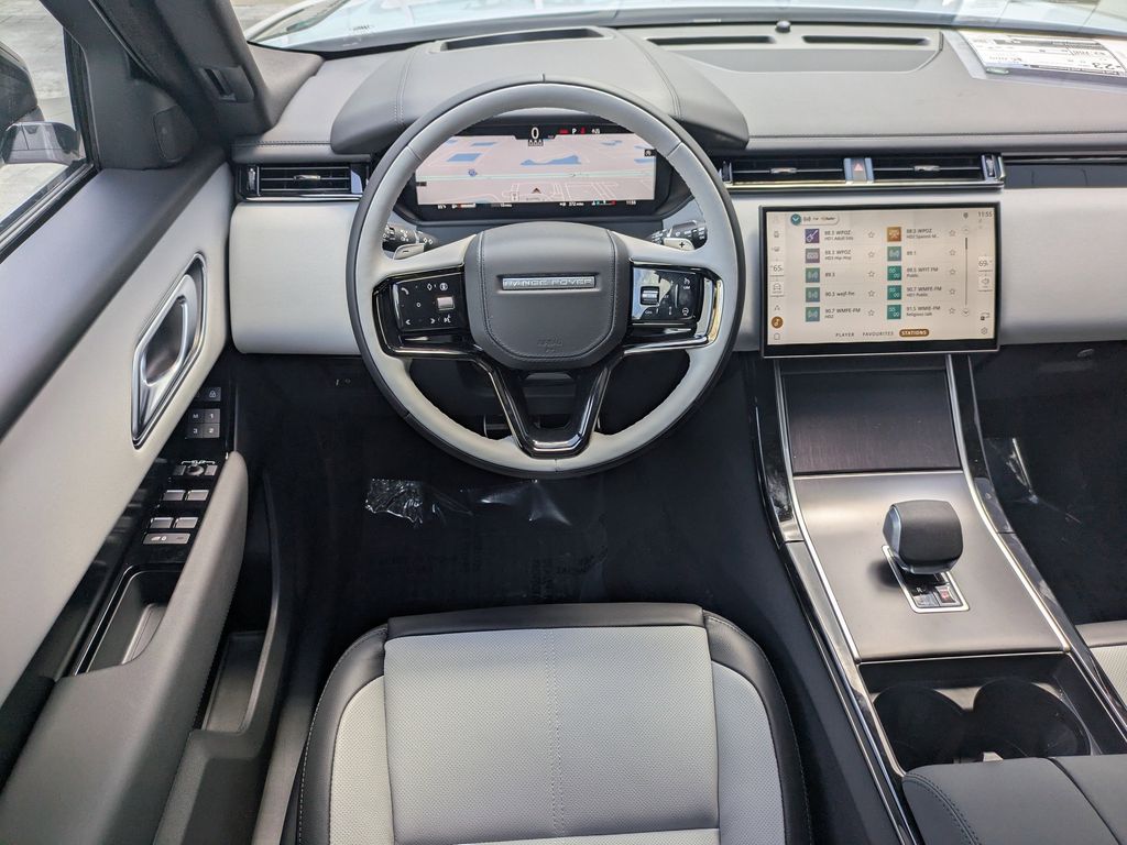 2026 Land Rover Range Rover Velar Dynamic SE - Photo 18