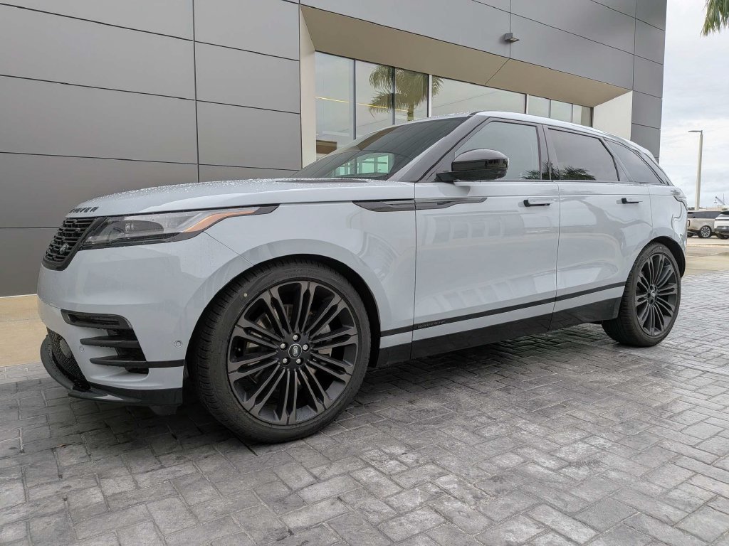 2026 Land Rover Range Rover Velar