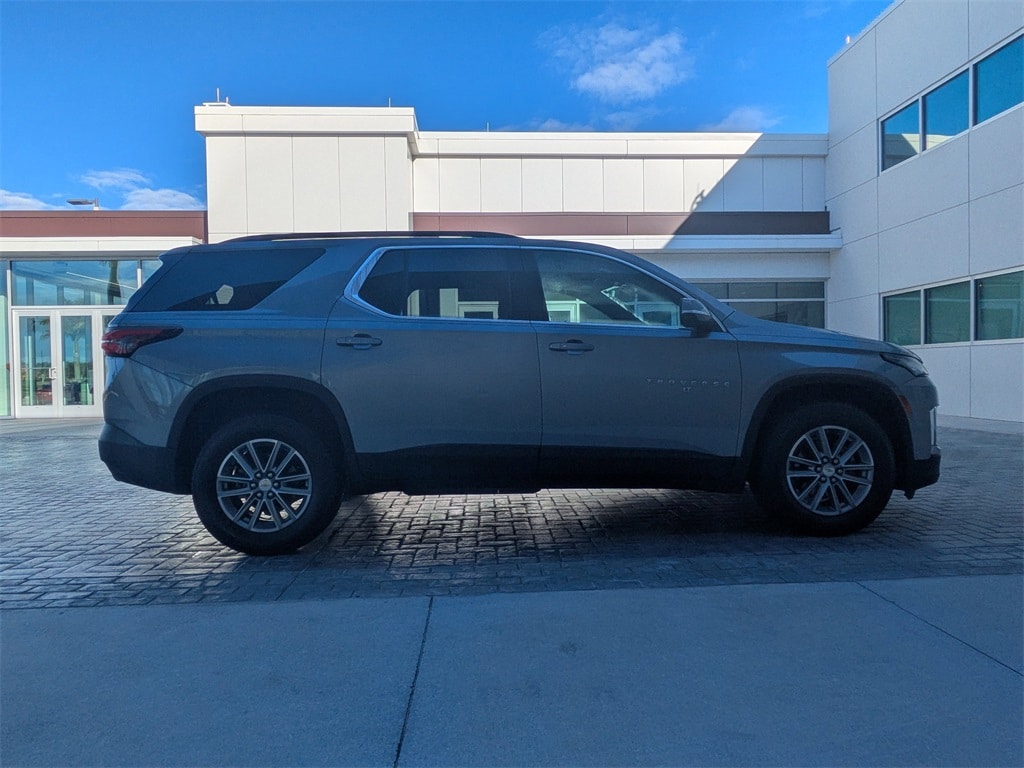 Used 2023 Chevrolet Traverse LT Cloth w/1LT SUV