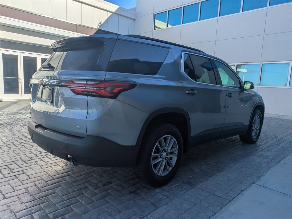 Used 2023 Chevrolet Traverse LT Cloth w/1LT SUV