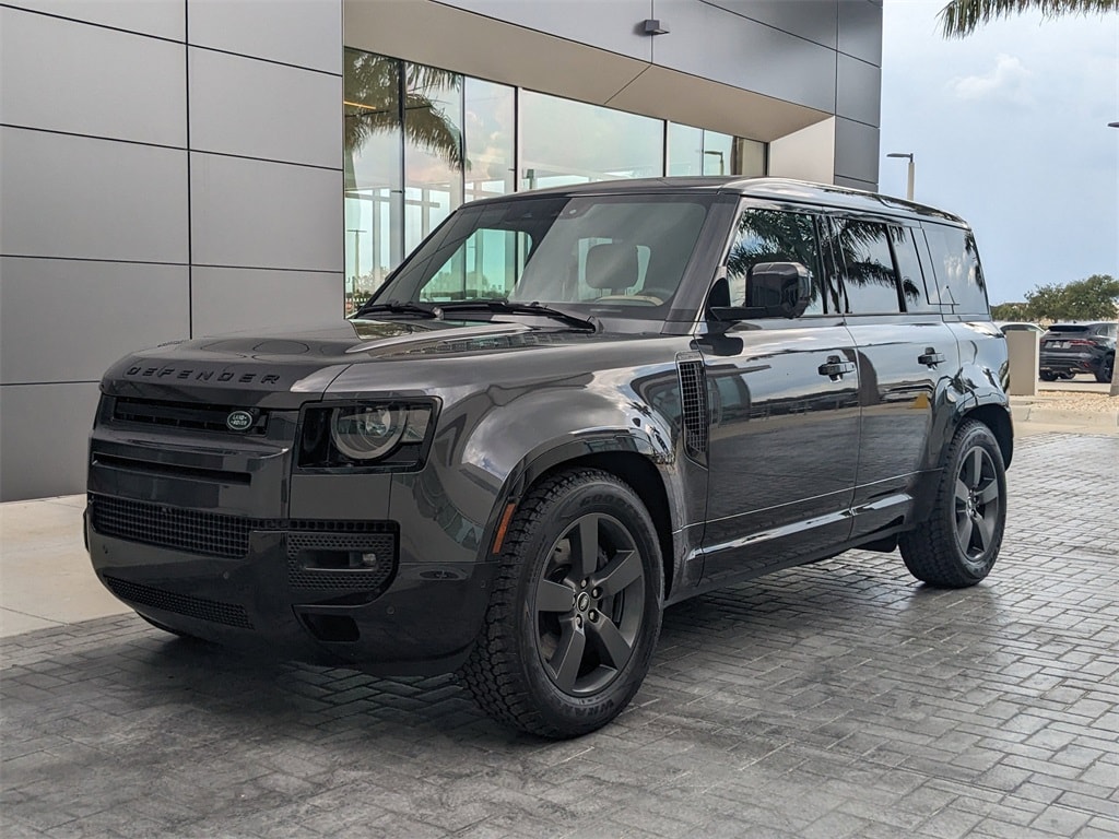 New 2025 Land Rover Defender 110 X-Dynamic SE SUV