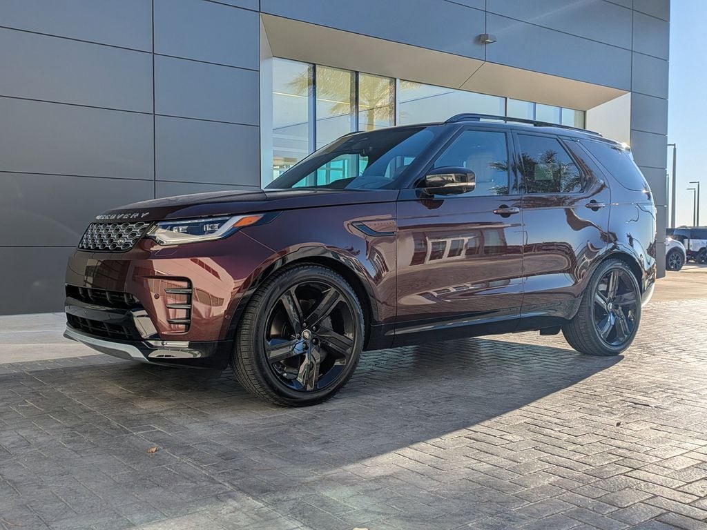2026 Land Rover Discovery P360 Gemini Edition's photo