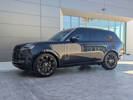 2025 Land Rover Range Rover P400 SE SUV