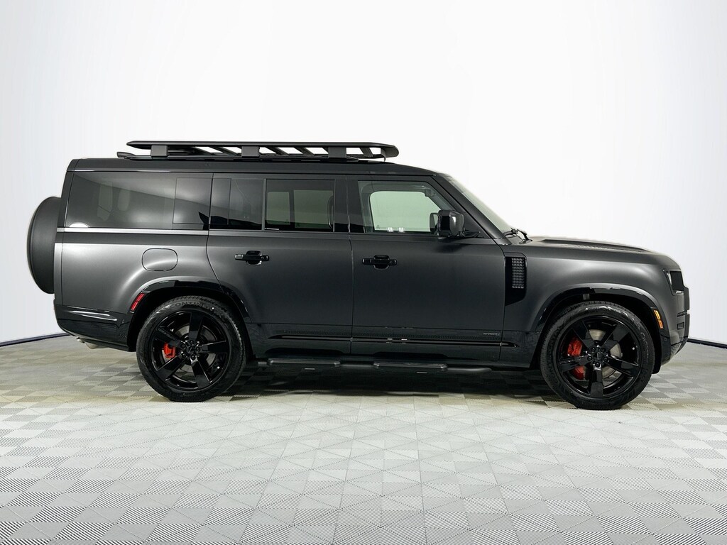 New 2026 Land Rover Defender 130 X 400PS SUV