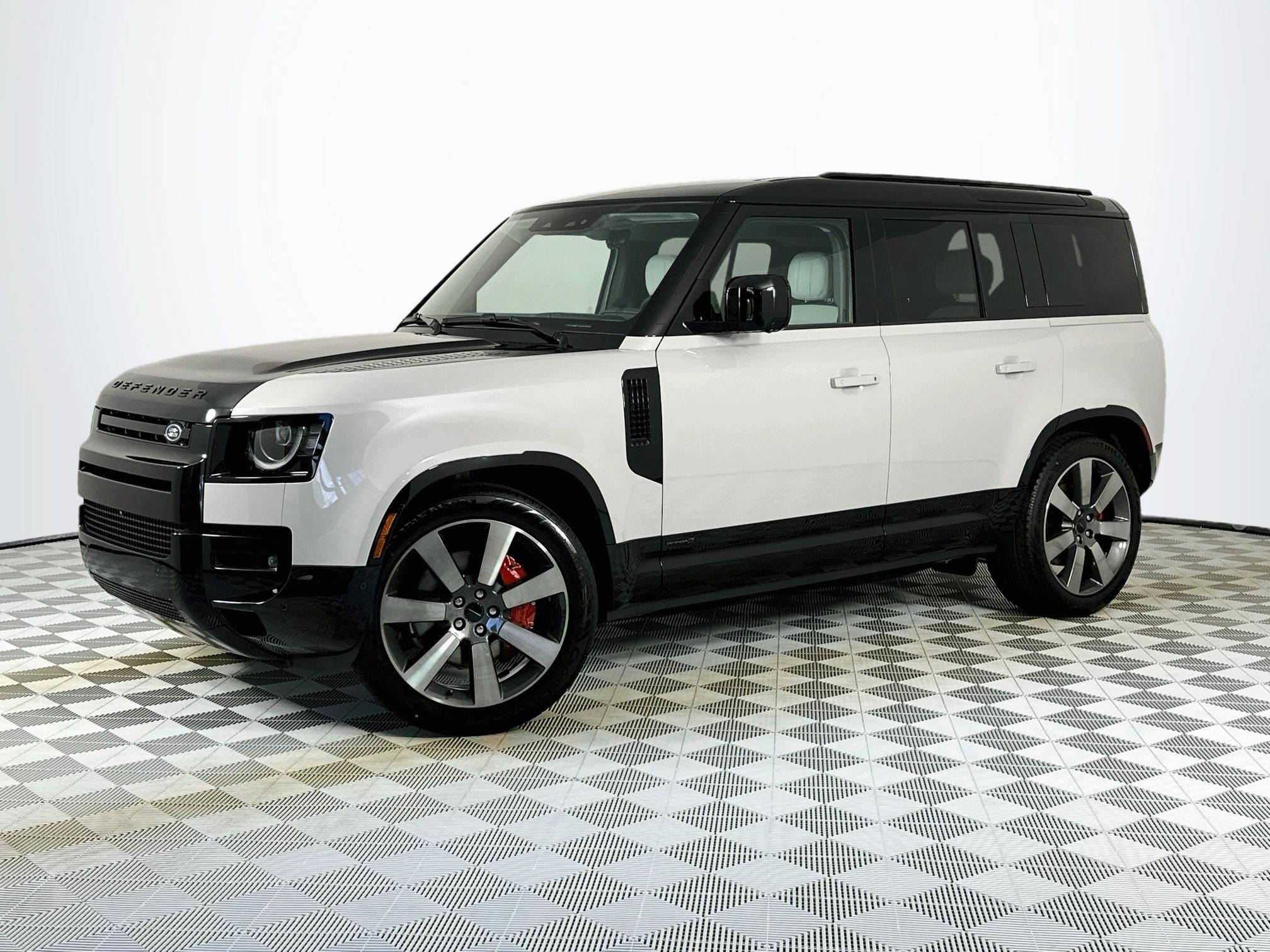 2026 Land Rover Defender 110