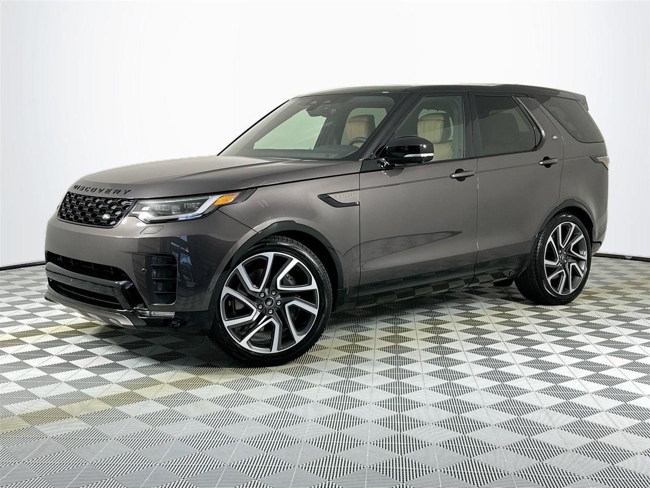 2025 Land Rover Discovery
