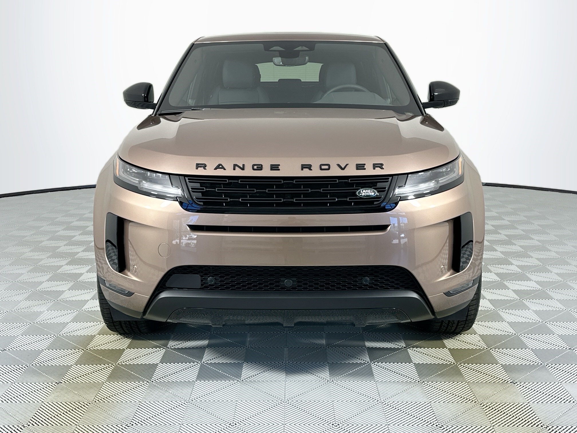2026 Land Rover Range Rover Evoque S photo 2