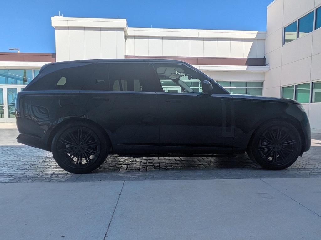 New 2026 Land Rover Range Rover