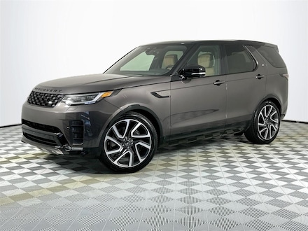 2025 Land Rover Discovery Dynamic SE SUV