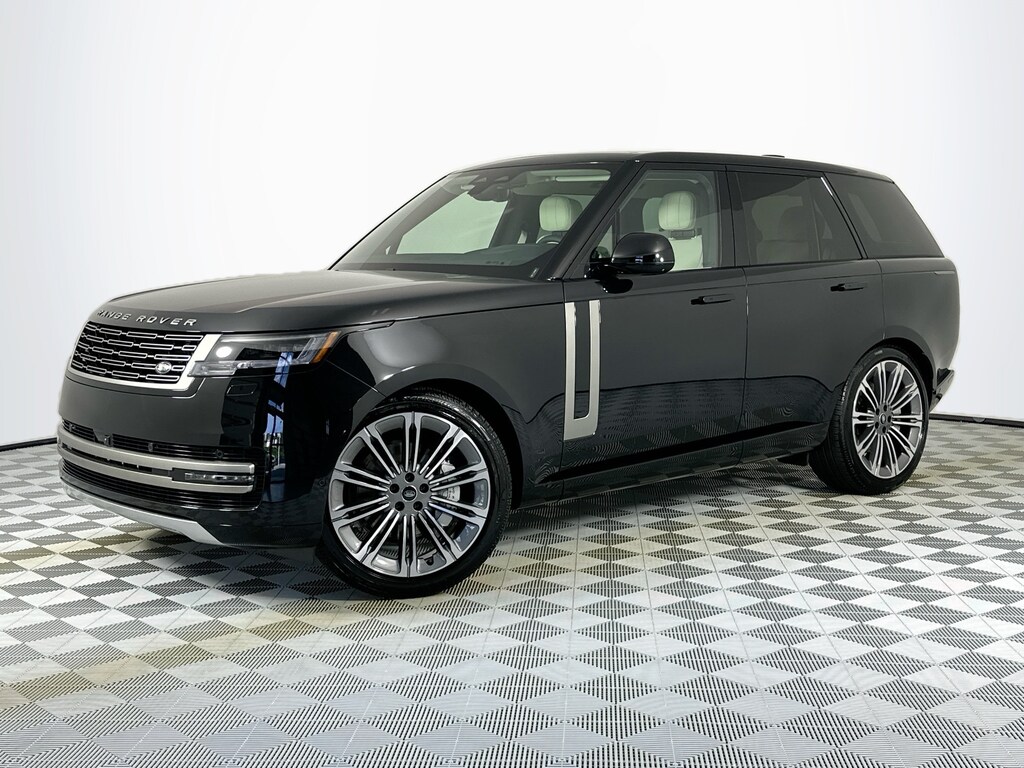 New 2025 Land Rover Range Rover SE SUV