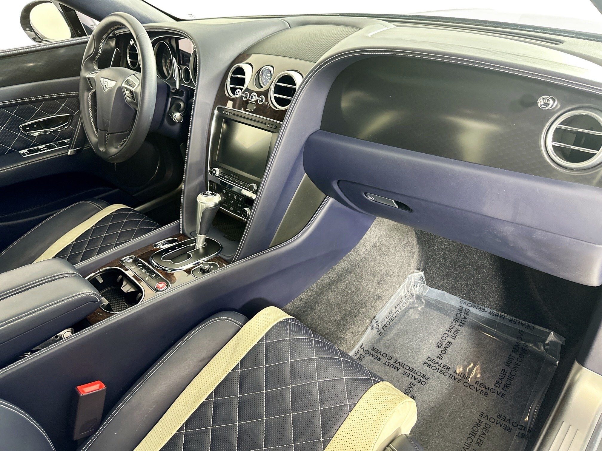 2017 Bentley Flying Spur W12 S photo 2