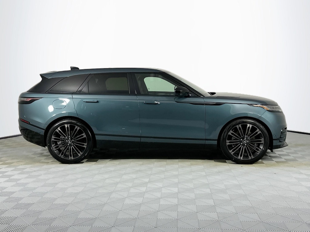 New 2026 Land Rover Range Rover Velar Dynamic SE SUV