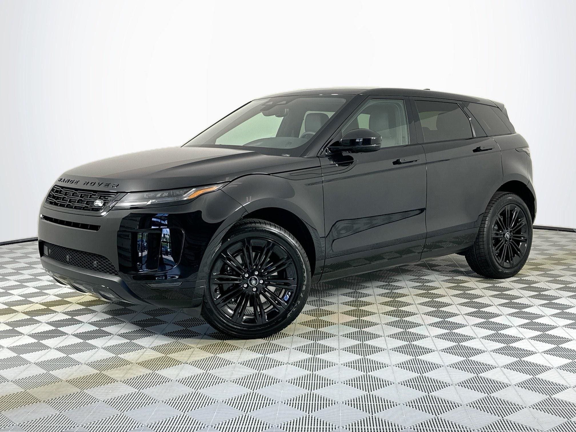 2026 Land Rover Range Rover Evoque
