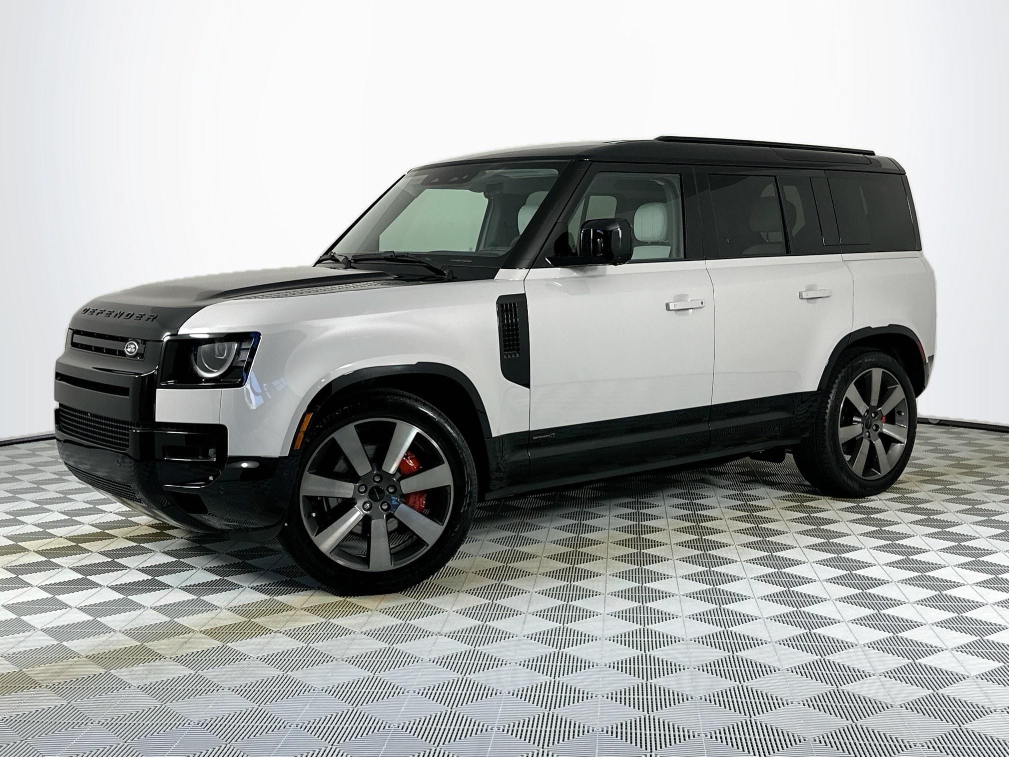 2026 Land Rover Defender