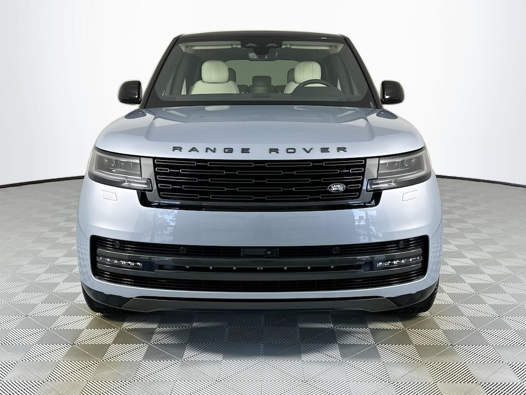 New 2026 Land Rover Range Rover SE SUV