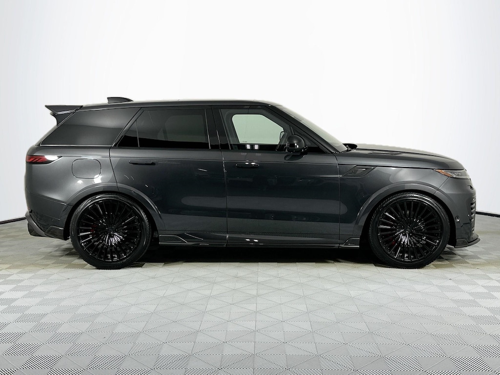 New 2025 Land Rover Range Rover Sport Dynamic SE SUV