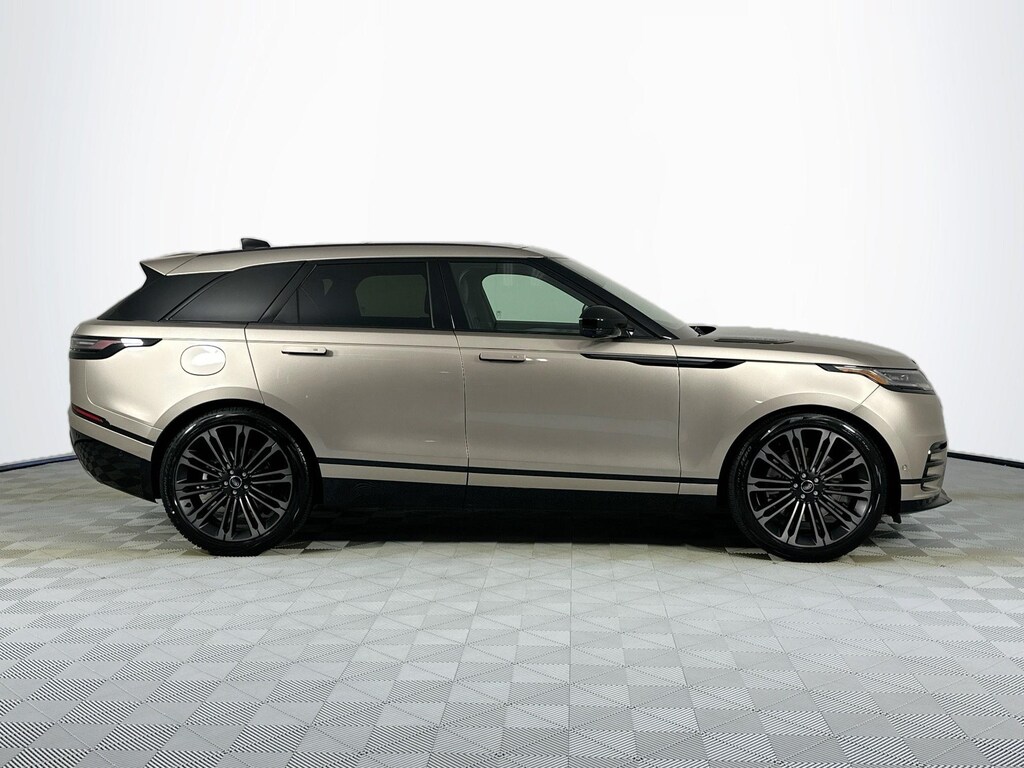 New 2026 Land Rover Range Rover Velar Dynamic SE 250PS SUV