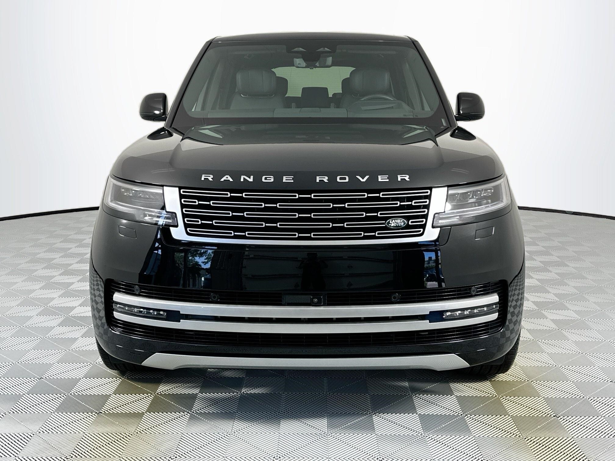 2025 Land Rover Range Rover Autobiography photo 2