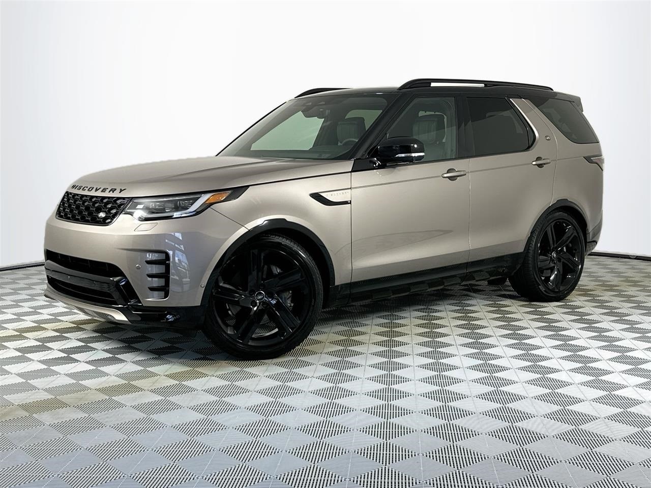 2024 Land Rover Discovery