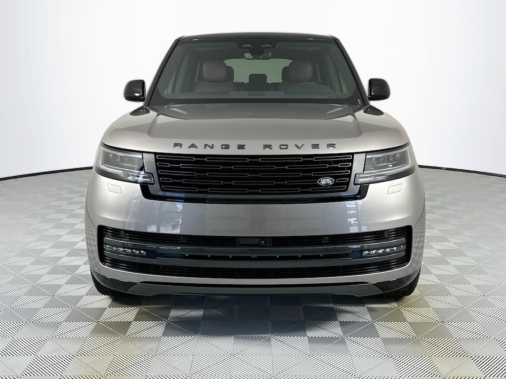 New 2025 Land Rover Range Rover Plug-In Hybrid SE SUV