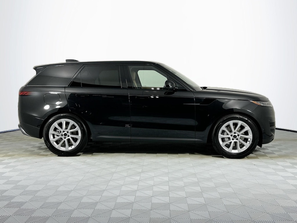 New 2026 Land Rover Range Rover Sport SE 360PS SUV