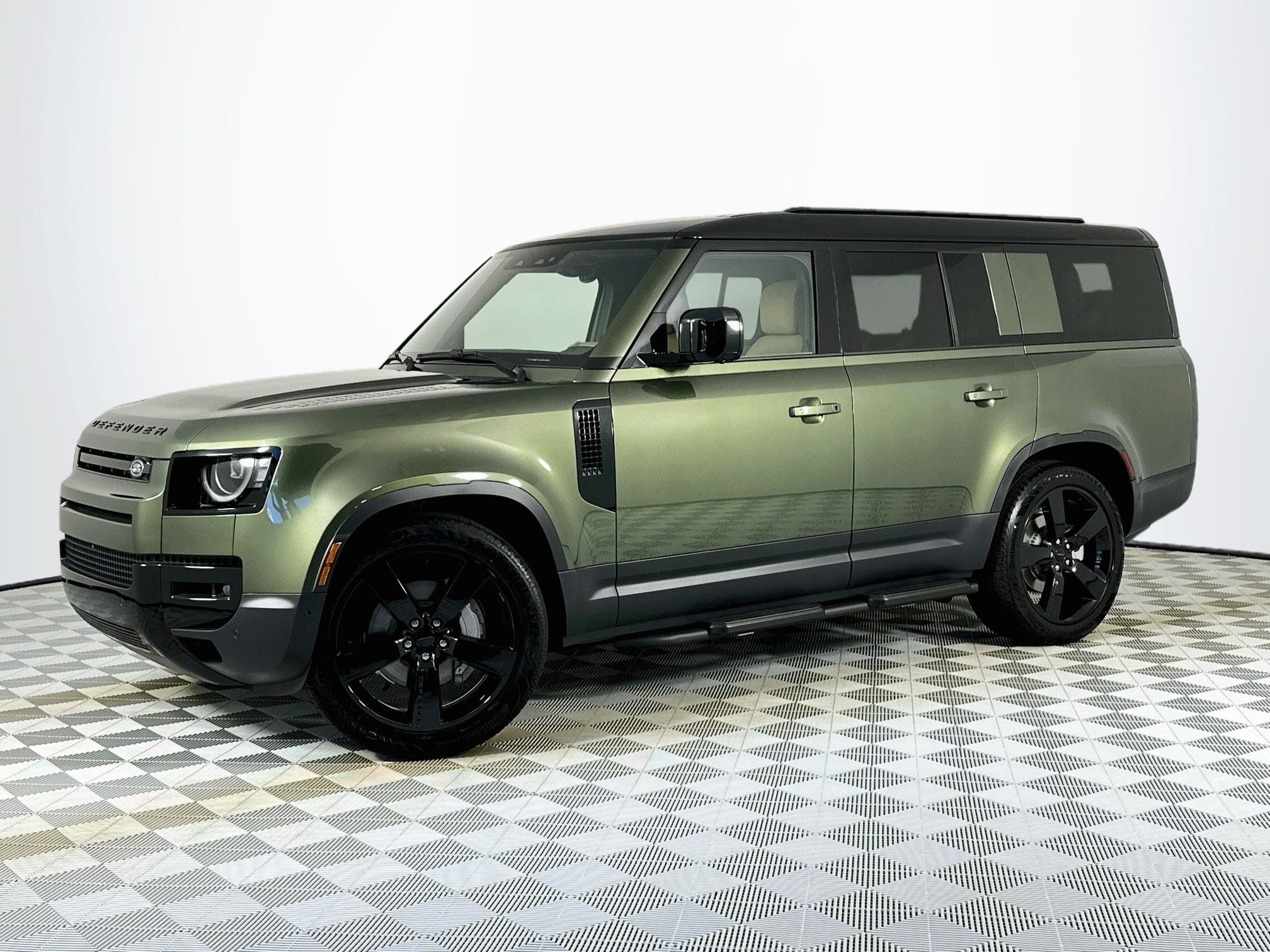2026 Land Rover Defender 130