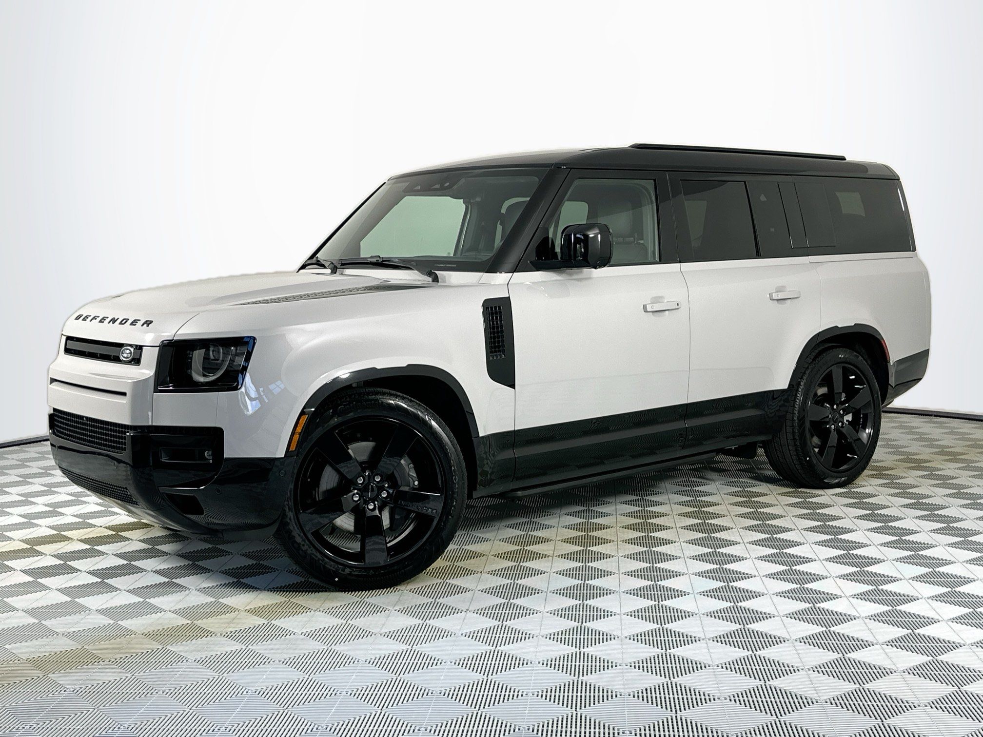2026 Land Rover Defender