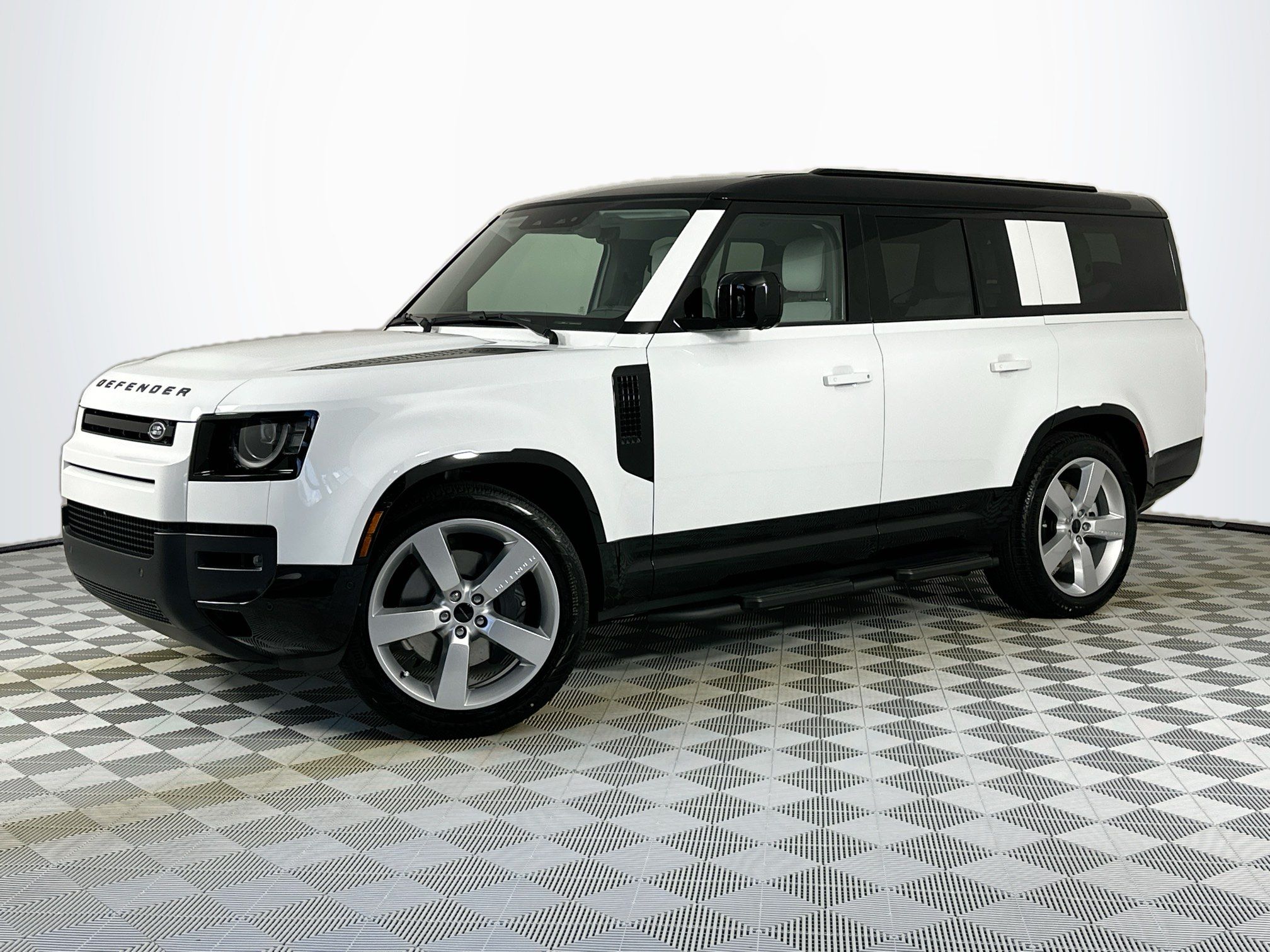 2026 Land Rover Defender