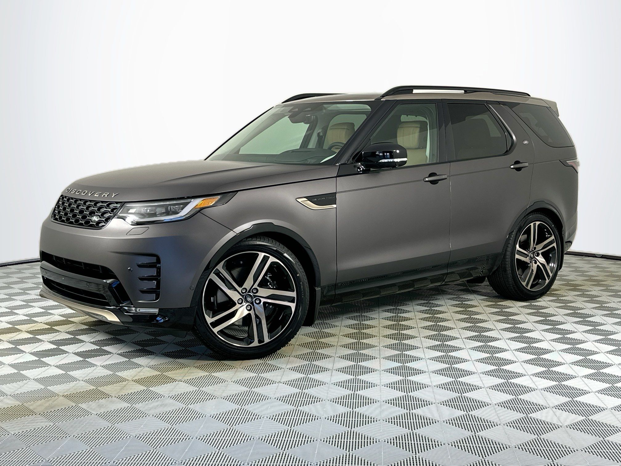 2026 Land Rover Discovery